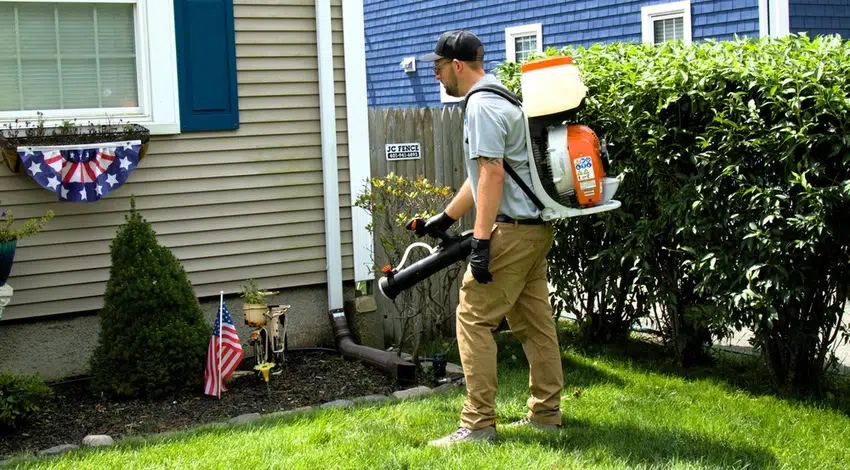 Localized pest control tips and advice tailored for homes and businesses in Rhode Island and Southeastern Massachusetts.